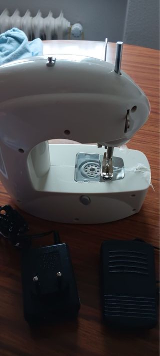 Máquina de coser portátil Mini