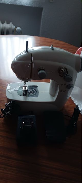 Máquina de coser portátil Mini