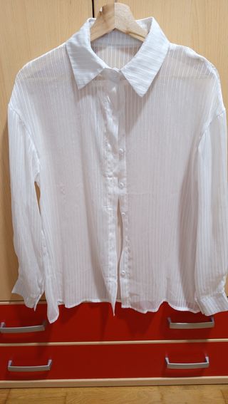 Blusa blanca transparente