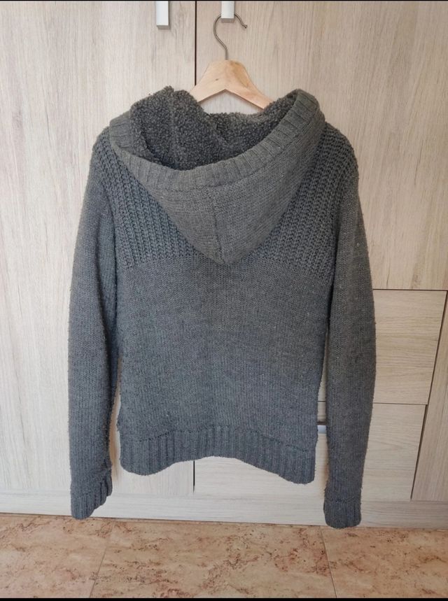 Chaqueta de punto con capucha Pull&Bear