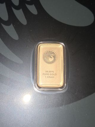 Tarjeta de oro puro 1gr 
