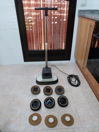 Pulidora de suelo Electrolux
