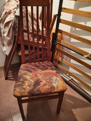 Sillas de salón de madera