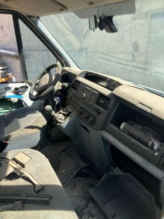 Camiòn Ford Transit 2011 GRIPADO