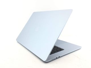 portatil apple apple macbook air m4 10-core 4.4 15 (10gpu) (2025) (a3241)