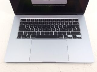 portatil apple apple macbook air m4 10-core 4.4 15 (10gpu) (2025) (a3241)
