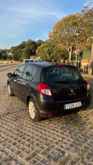 Renault Clio 2010