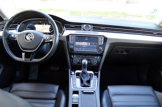 Volkswagen Passat Variant GTE PHEV 218cv