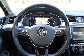 Volkswagen Passat Variant GTE PHEV 218cv