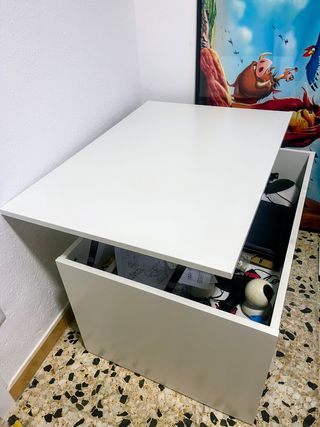 Mesa de comedor blanca
