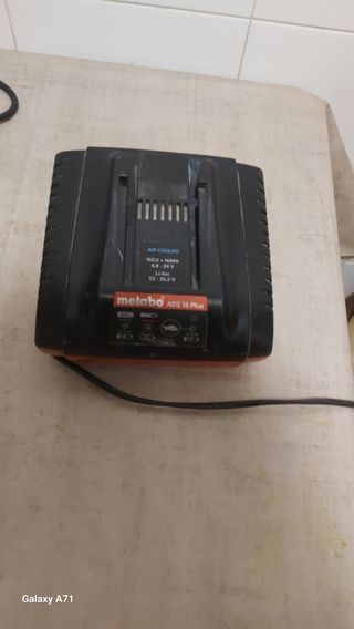 Cargador Metabo ASS 15 Plus
