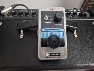 Pedal de guitarra
Electro Harmonix Holy Grail nano