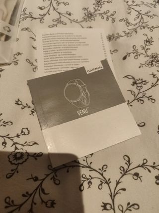 Garmin Venu GPS Smartwatch Rose Gold