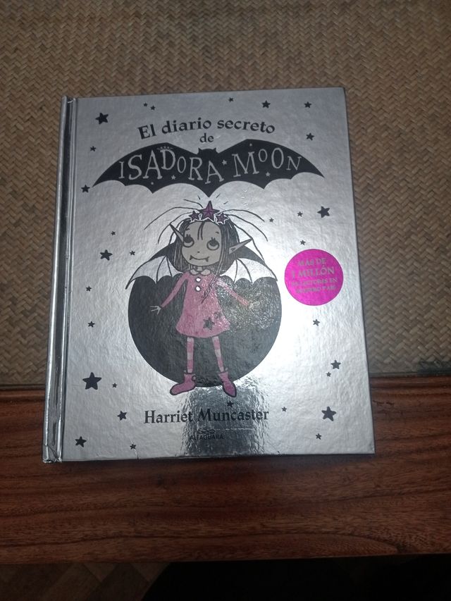 Isadora Moon - El diario secreto de Isadora Moon