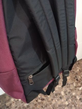 Mochila Eastpak granate