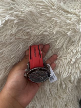 Reloj Frederic Dual Time Negro y Rojo