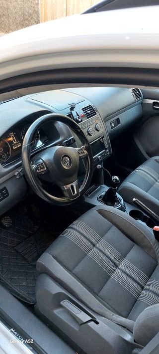 Volkswagen Touran 2013