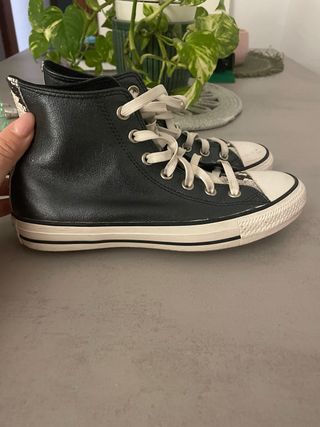 Converse piel serpiente talla 38