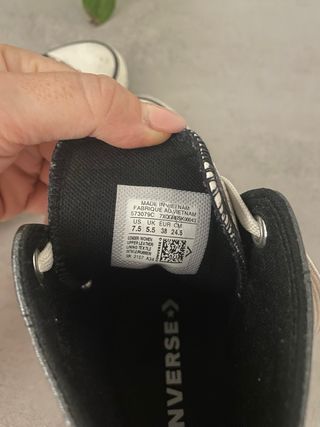 Converse piel serpiente talla 38