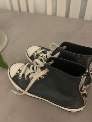 Converse piel serpiente talla 38