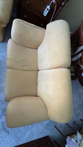 Sofá 2 plazas beige