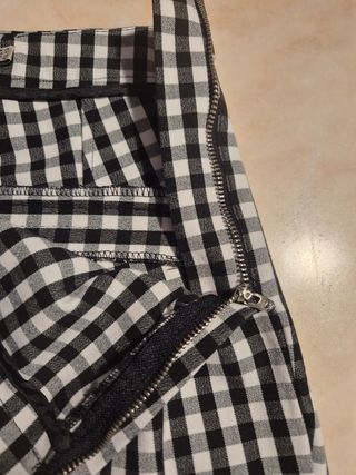 Pantalón cuadros blanco y negro Talla 38