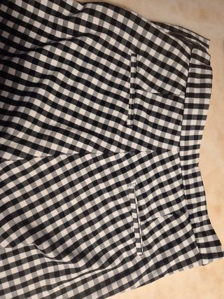 Pantalón cuadros blanco y negro Talla 38