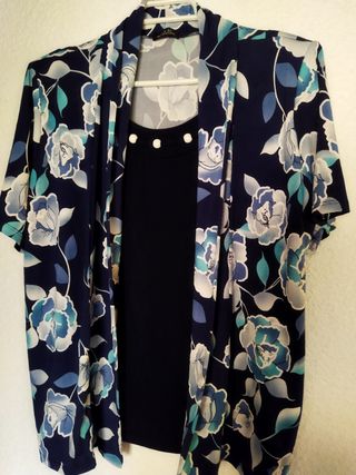 Blusa de señora manga corta floral