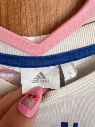 Camiseta Adidas Blanca Logo Gráfico