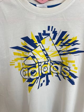 Camiseta Adidas Blanca Logo Gráfico
