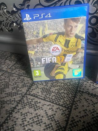 Ps4 Pro 1TB + 4 Giochi 