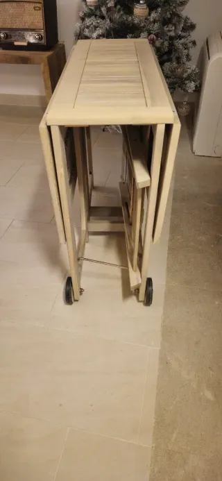 Conjunto mesa terraza plegable y 4 sillas