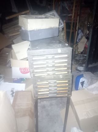 Archivador Metálico y Plástico