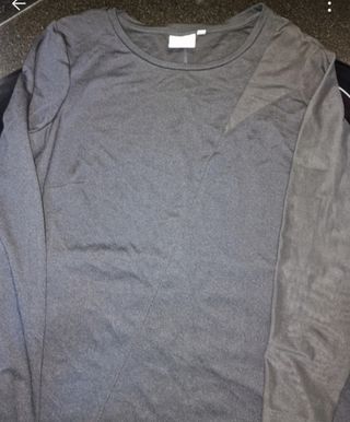 Vestido negro manga larga