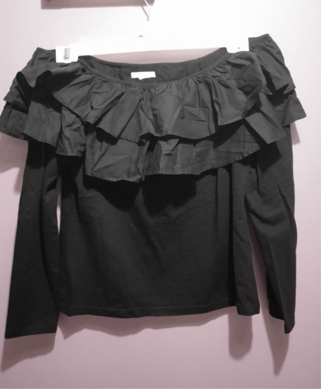 Camiseta palabra de honor H&M negra