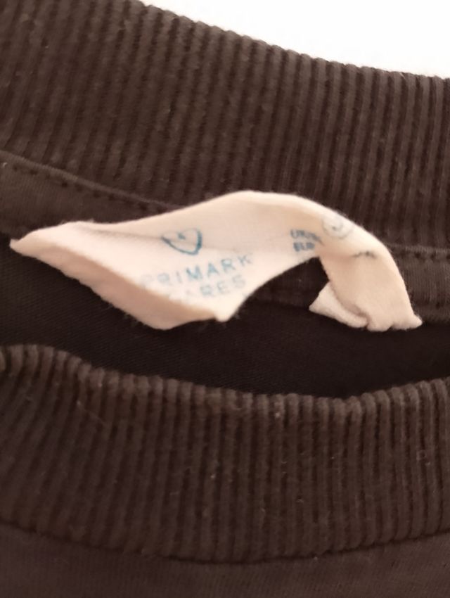 Camisa negra clásica manga corta