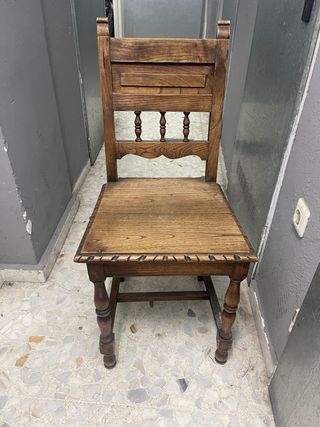 Silla antigua madera maciza