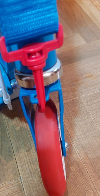 Patinete Oxelo azul y rojo