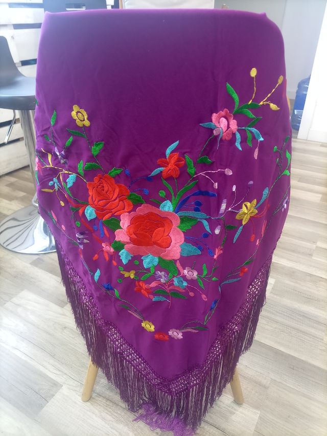 Mantón Flamenco Bordado Multicolor