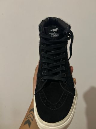 Botines Vans SK8-Hi Negro Pelo