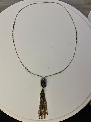 Collar Zara Rectangular con Flecos