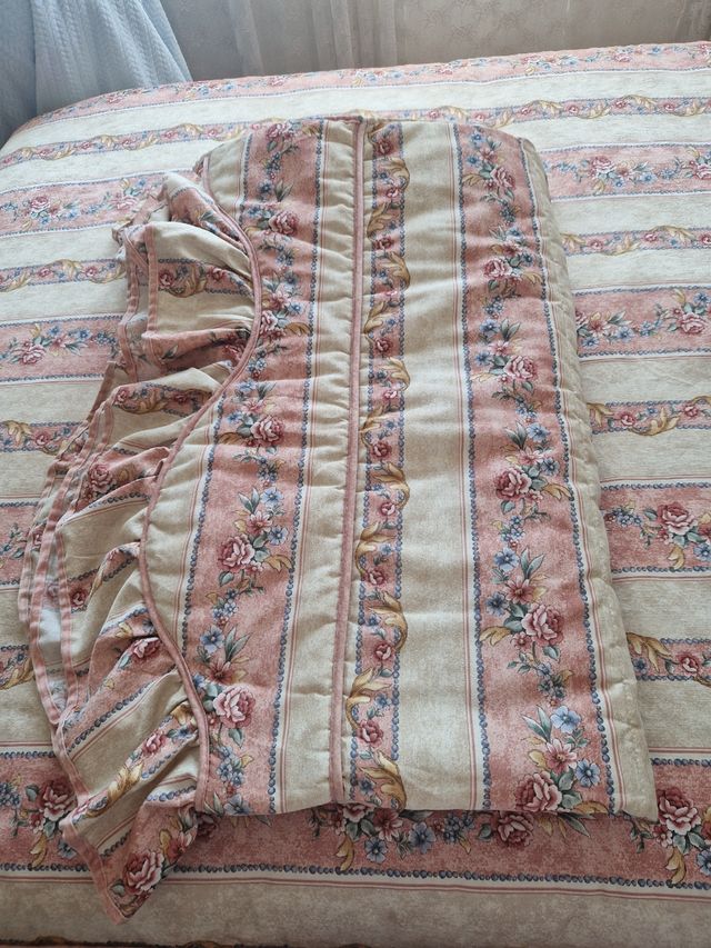 Coordinado para Cama de 150 ,tejido floreado