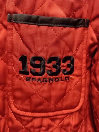 Parka Spagnolo. T52. Acolchada. Hombre. Color Rojo
