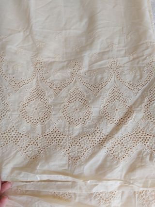 Tela con bordado Vestidos, Faldas 482x121cm