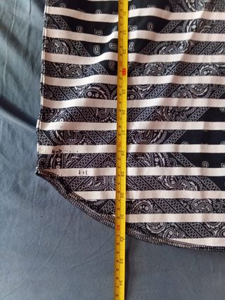 Camiseta Cayler & Sons larga rayas bandana