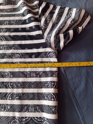 Camiseta Cayler & Sons larga rayas bandana