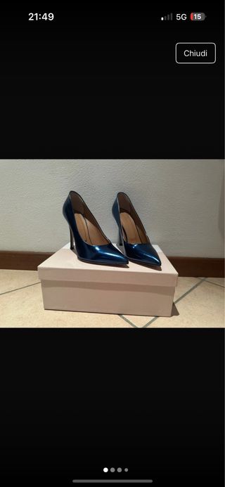 Scarpe con tacco blu