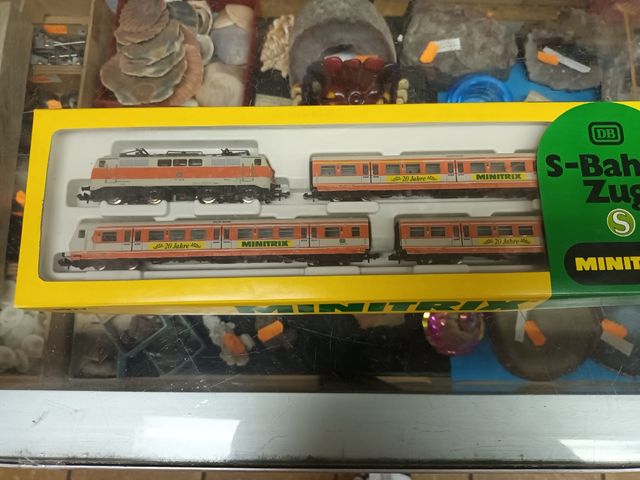 Set di treni Minitrix 51 1027 per il 20° anniversario