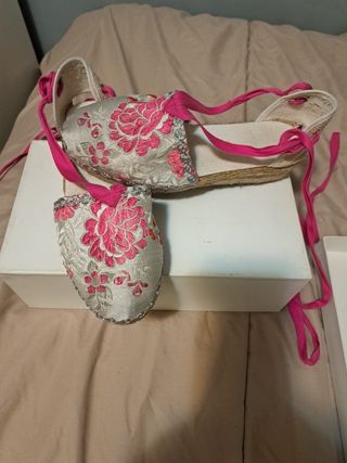 Traje Fallera 8-12 años + Zapato T.38