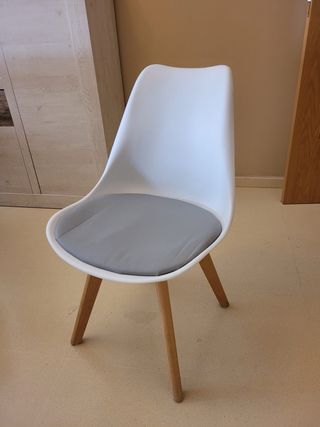 Silla IKEA Nordico Blanca y Gris